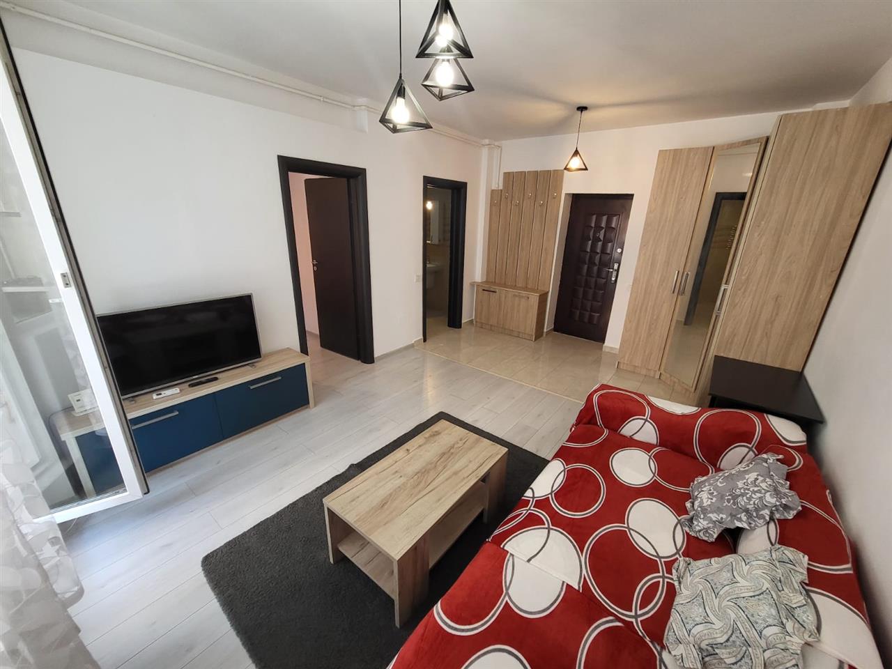 Inchirierer apartament Rezervelor 56