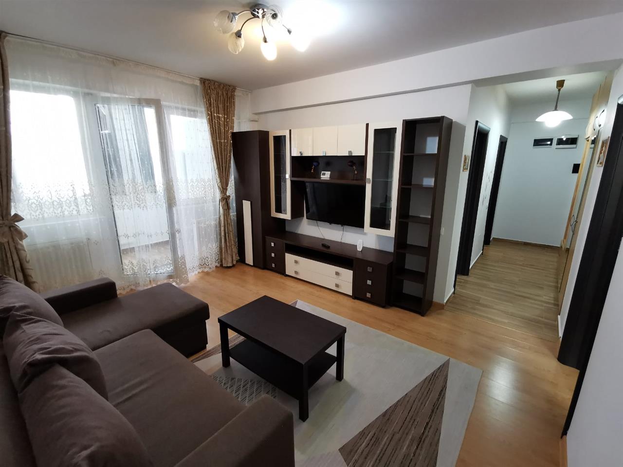 Inchiriere apartament Militari Residence Tineretului