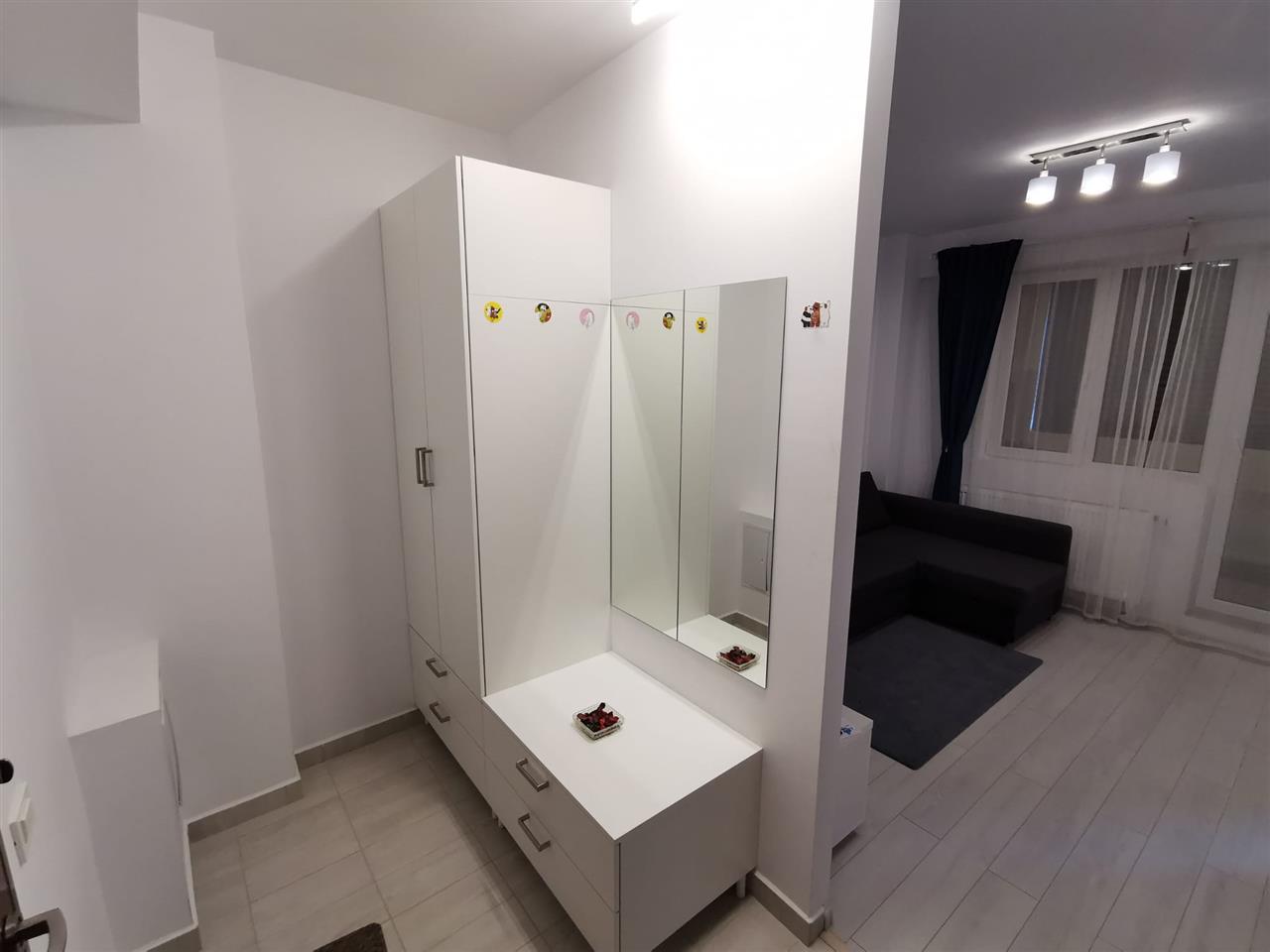 Vanzare garsoniera Militari Residence