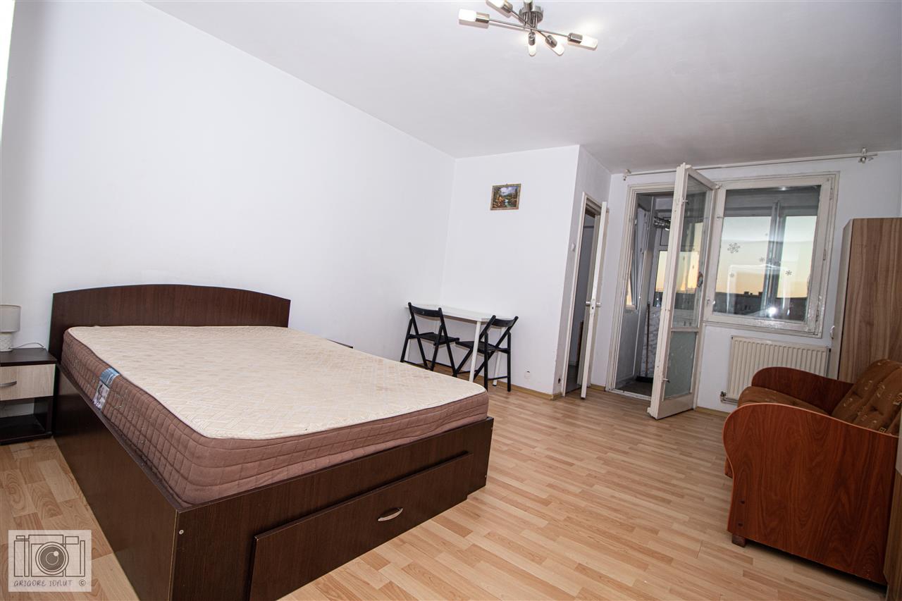 Rezervat. Vanzare garsoniera 31 mp, Str. Lucretiu Patrascanu Nr. 9, Bl Y2