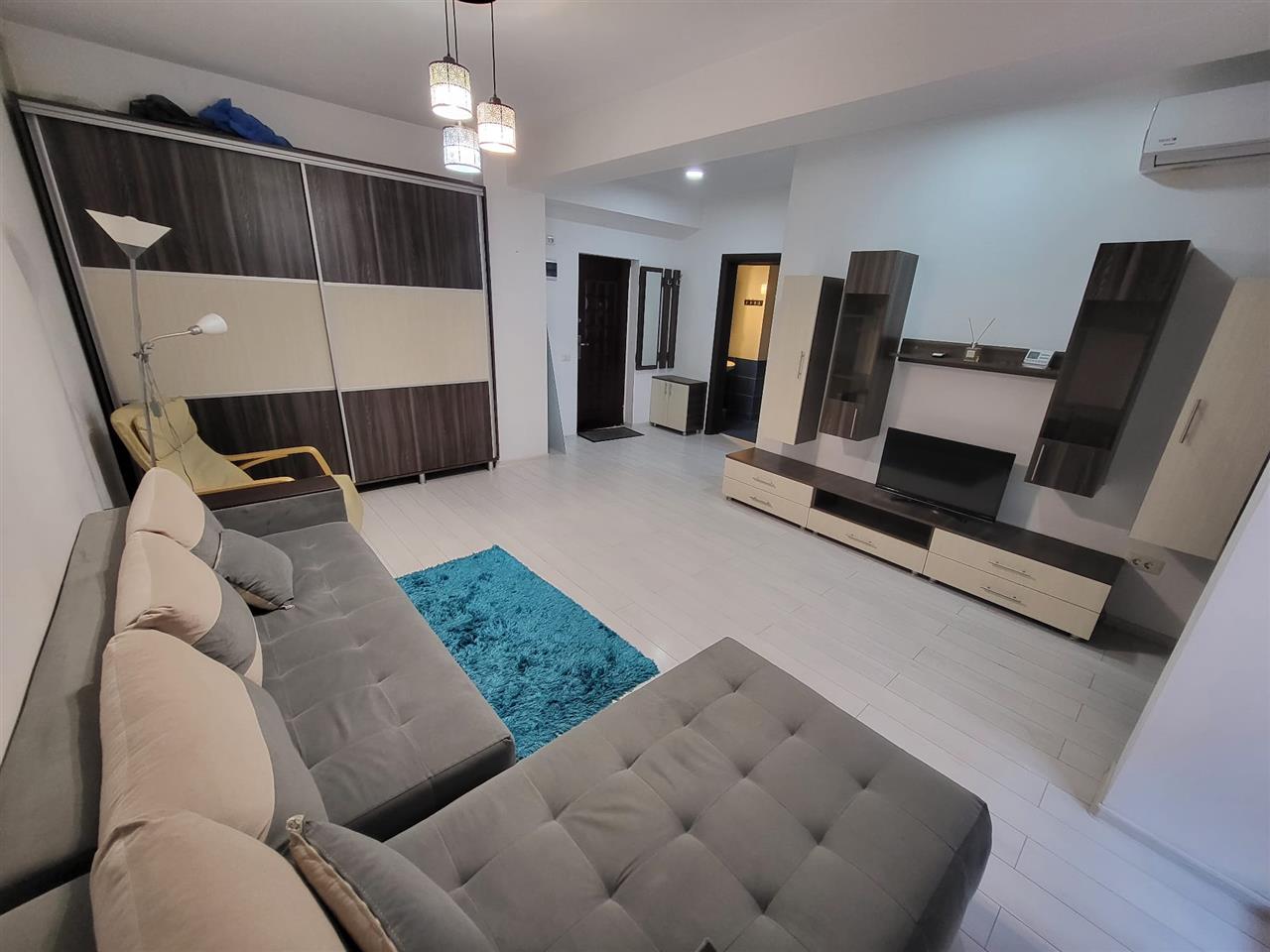 Inchiriere apartament decomandat Militari Residence