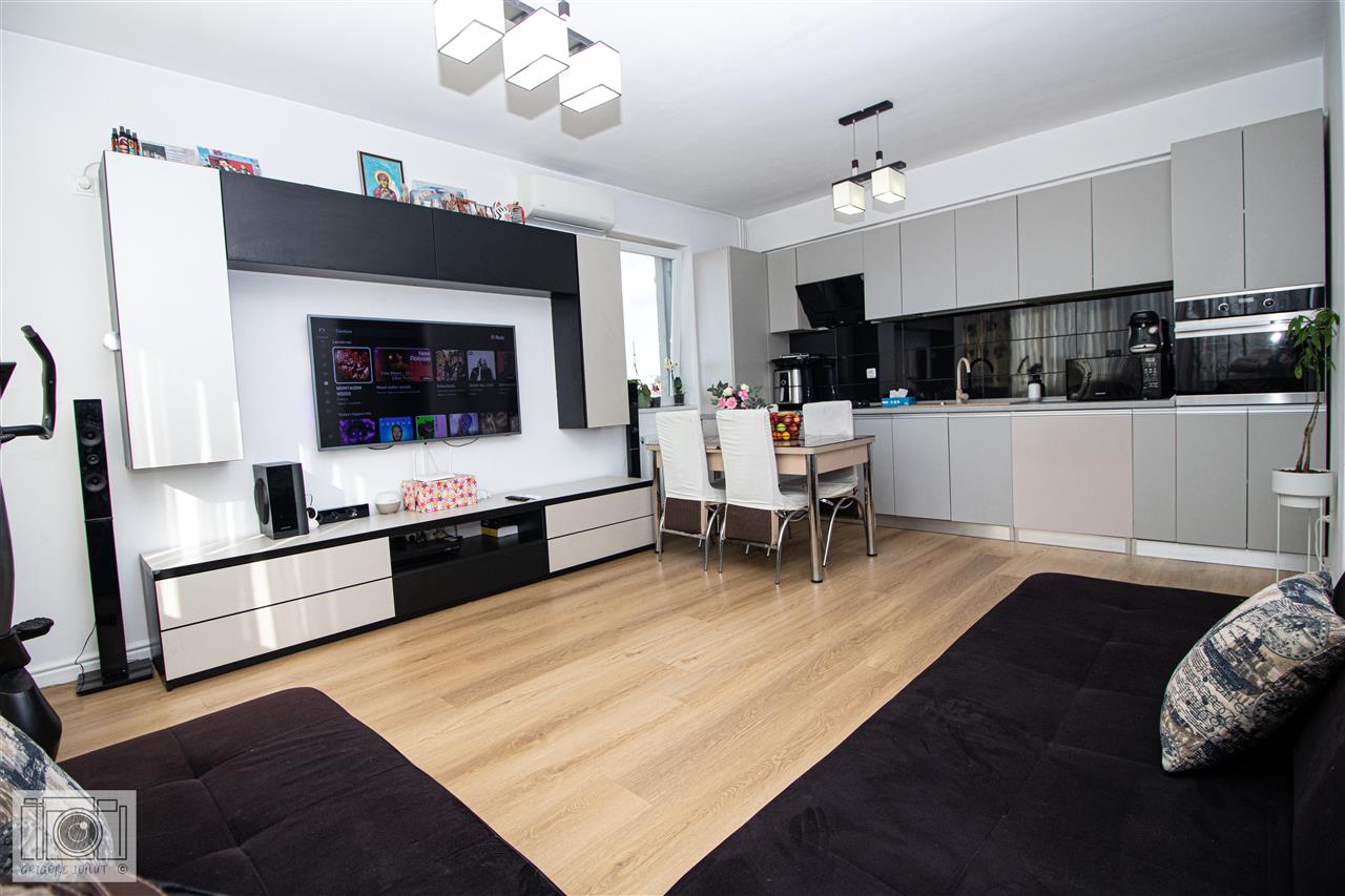 Apartament 95 mp, 2 camere + mansarda,  Str. Tineretului Nr 66,  Chiajna