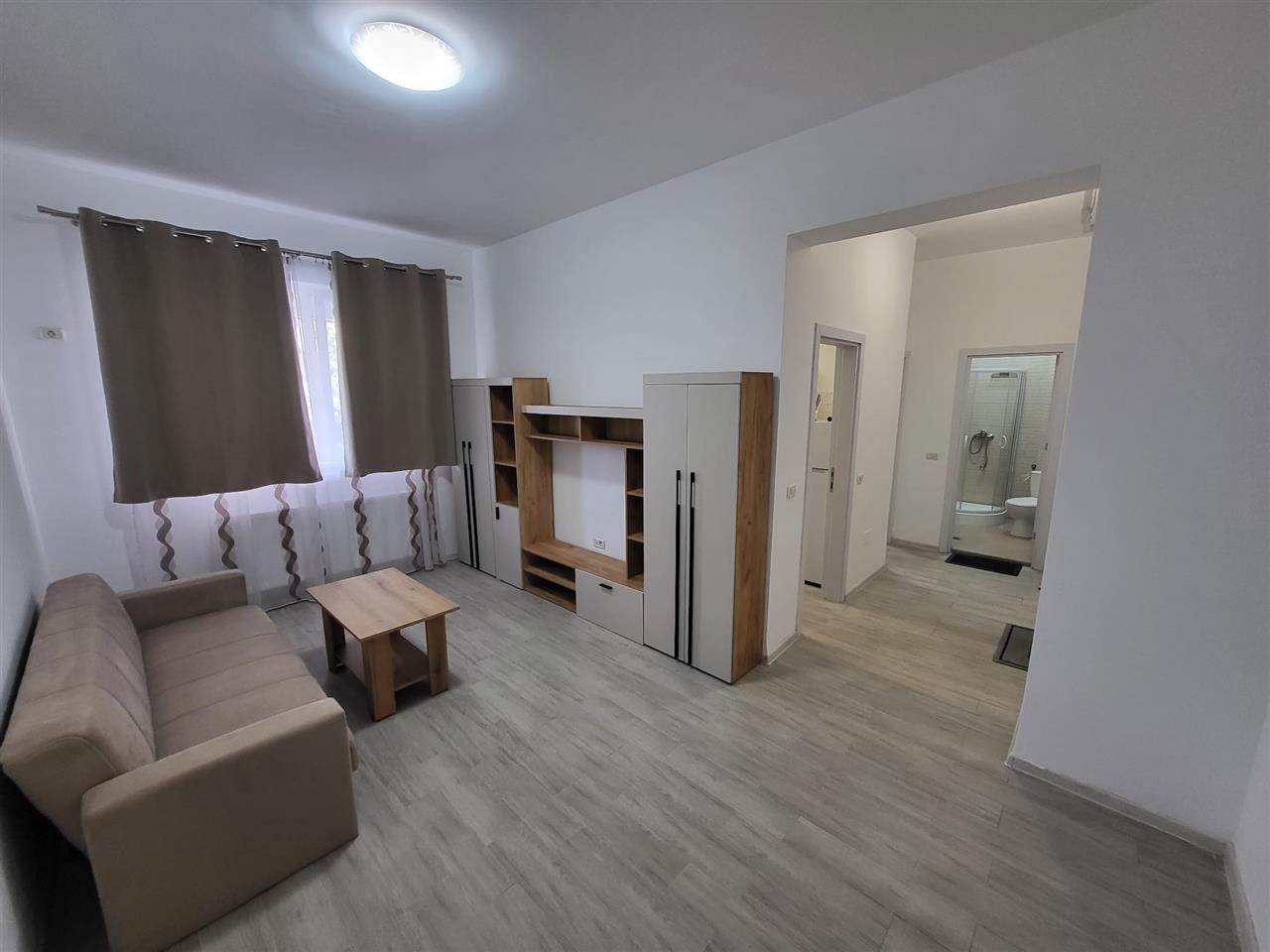 Inchiriere 2 camere decomandat Prima inchiriere