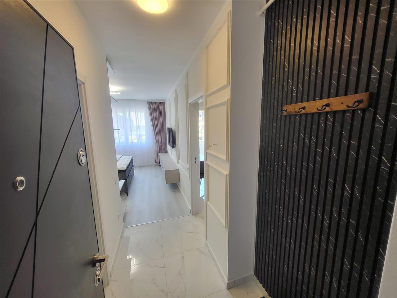 Inchiriere garsoniera Militari residence Parcare privata