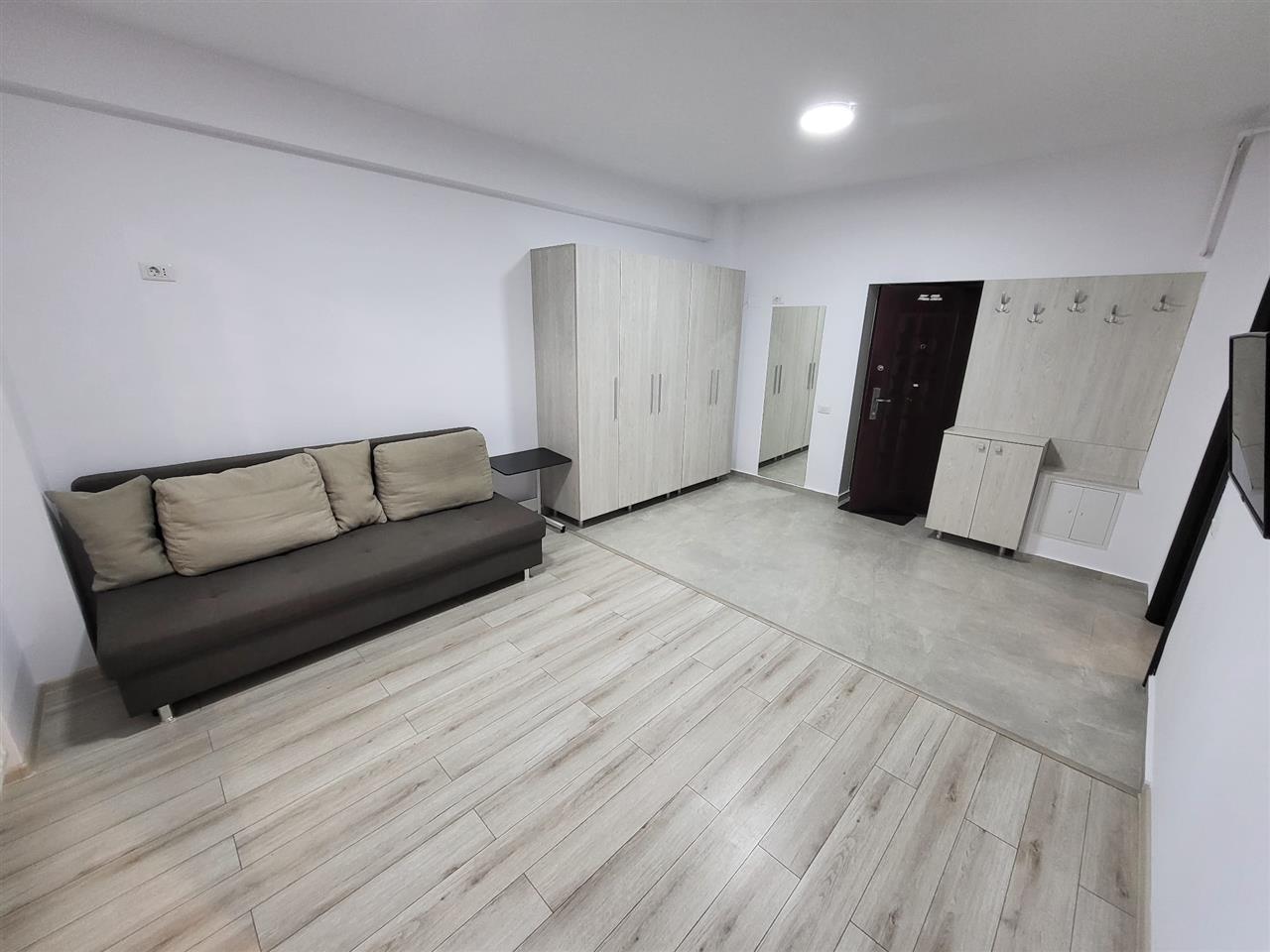 Inchiriere apartament studio Rezervelor 56