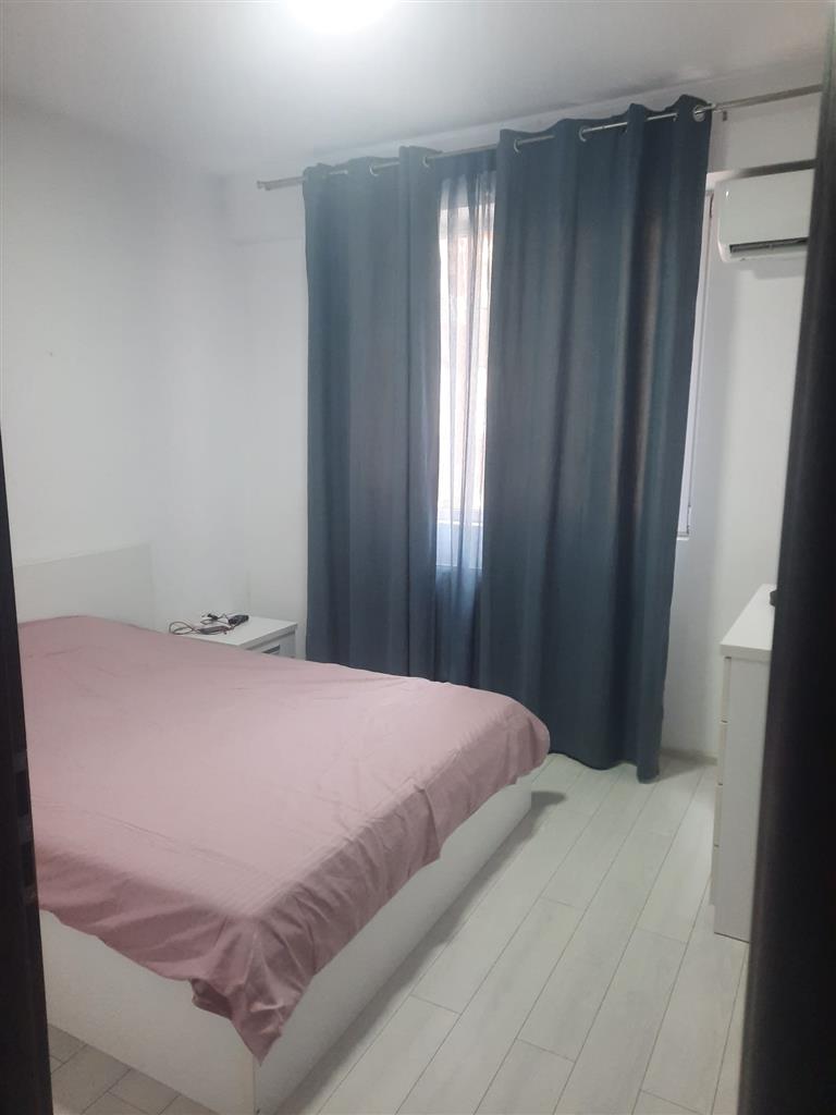 Vanzare apartament Rezervelor 56