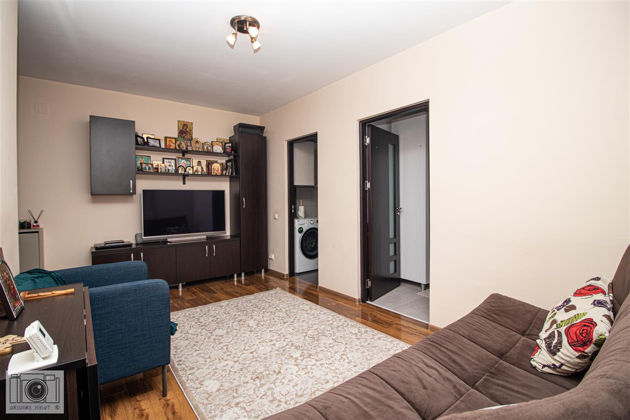Ap. 2 camere 40 mp + 62 mp curte(terasa)+parcare, Str. Apeductului, Chiajna