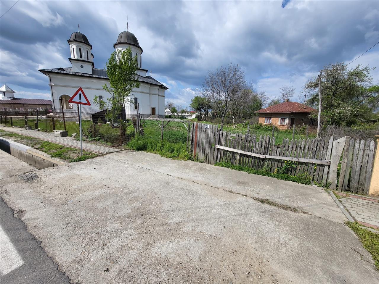 Vanzare casa Bolintin Deal
